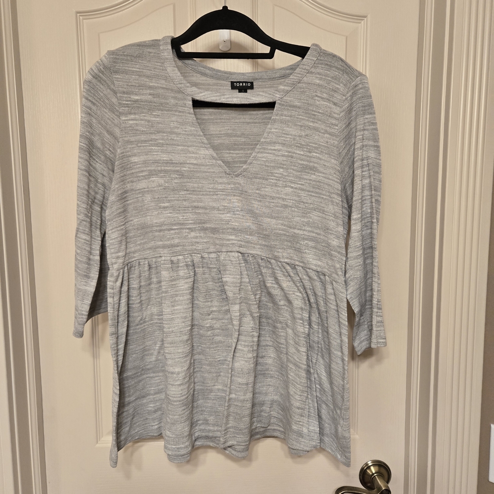 Torrid Light Gray V-Neck Hatchi Babydoll Sweater With 3/4 Sleeves